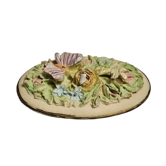 3D Carved Resin Pastel Floral Garden Scene Butterfly Flowers Pin Brooch Vintage - Picture 2 of 6